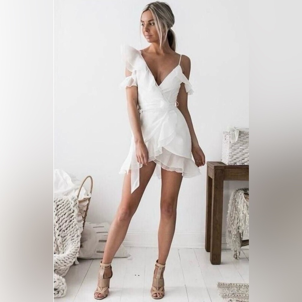 TWOSISTERS THE LABEL Marin White Mini Dress Size 2 NWOT